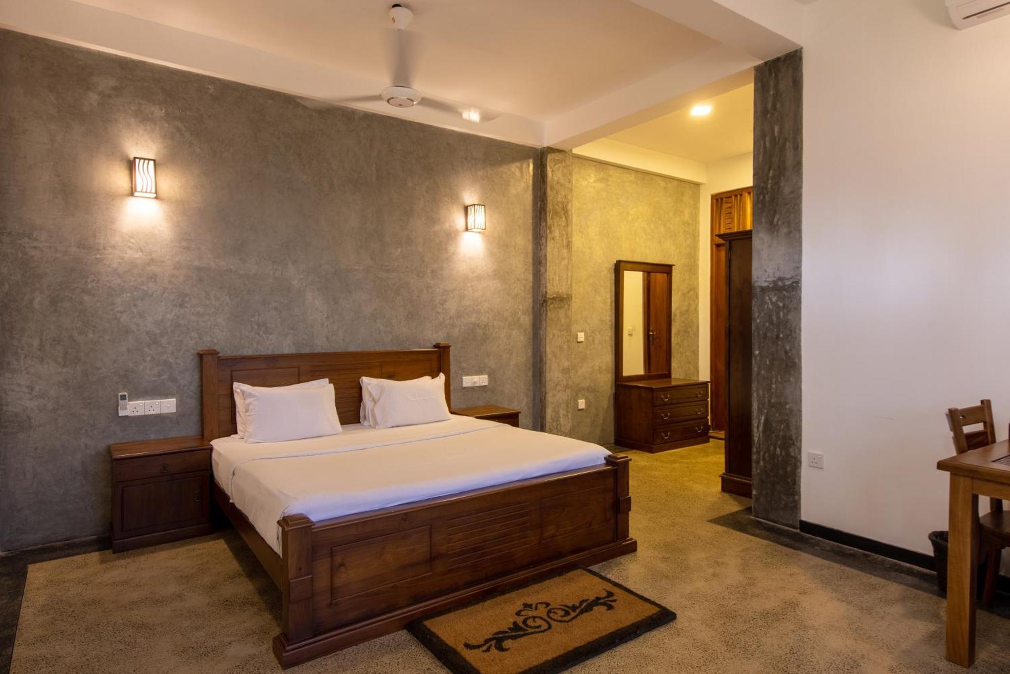 Bliss By Epic Collection Hotel Унаватуна Екстериор снимка